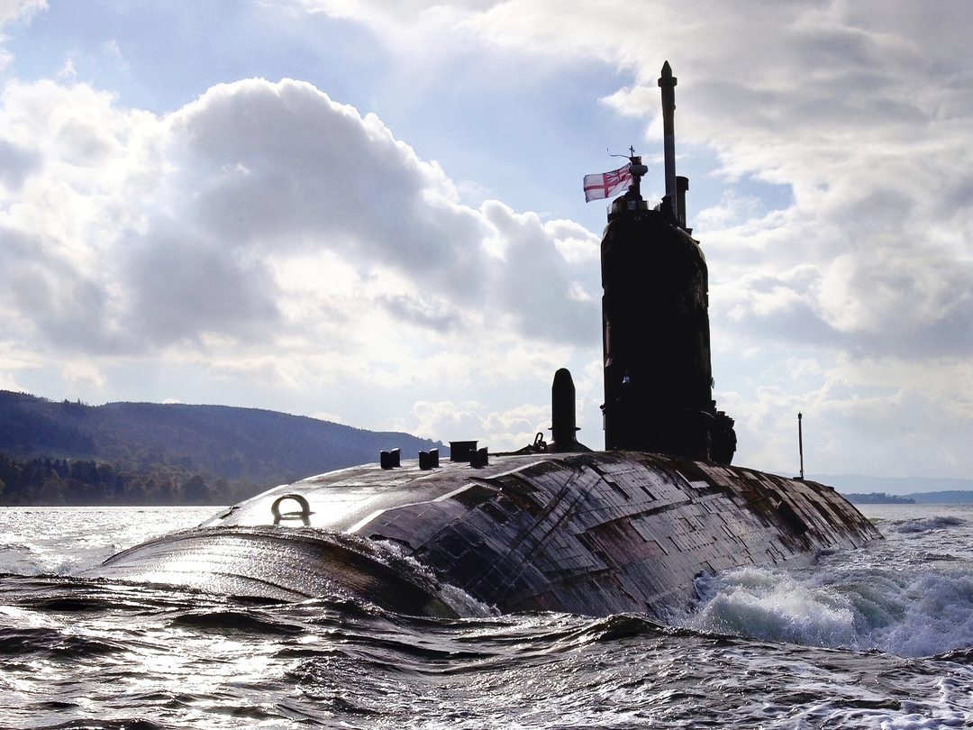 HMS Superb S109 Swiftsure Class Submarine 2007 Middle East