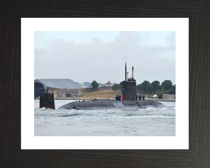 HMS Talent S92 Trafalgar Class Submarine Paying Off Photo Print - Posters, Prints, & Visual Artwork - by Hampshire Prints (image 2 of 9)