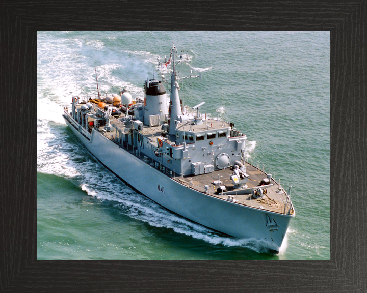 HMS Quorn M41 Hunt Class Minehunter August 2001 Photo Print - Posters, Prints, & Visual Artwork - by Hampshire Prints (image 3 of 9)