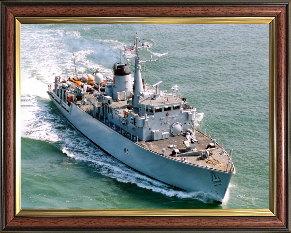 HMS Quorn M41 Hunt Class Minehunter August 2001 Photo Print - Posters, Prints, & Visual Artwork - by Hampshire Prints (image 9 of 9)