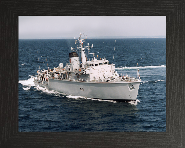 HMS Quorn M41 Hunt Class Minehunter March 1997 Photo Print - Posters, Prints, & Visual Artwork - by Hampshire Prints (image 3 of 9)
