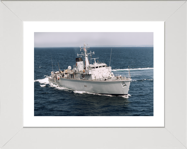 HMS Quorn M41 Hunt Class Minehunter March 1997 Photo Print - Posters, Prints, & Visual Artwork - by Hampshire Prints (image 4 of 9)