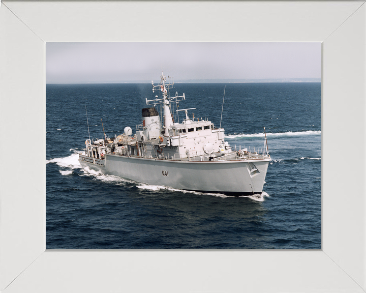 HMS Quorn M41 Hunt Class Minehunter March 1997 Photo Print - Posters, Prints, & Visual Artwork - by Hampshire Prints (image 5 of 9)