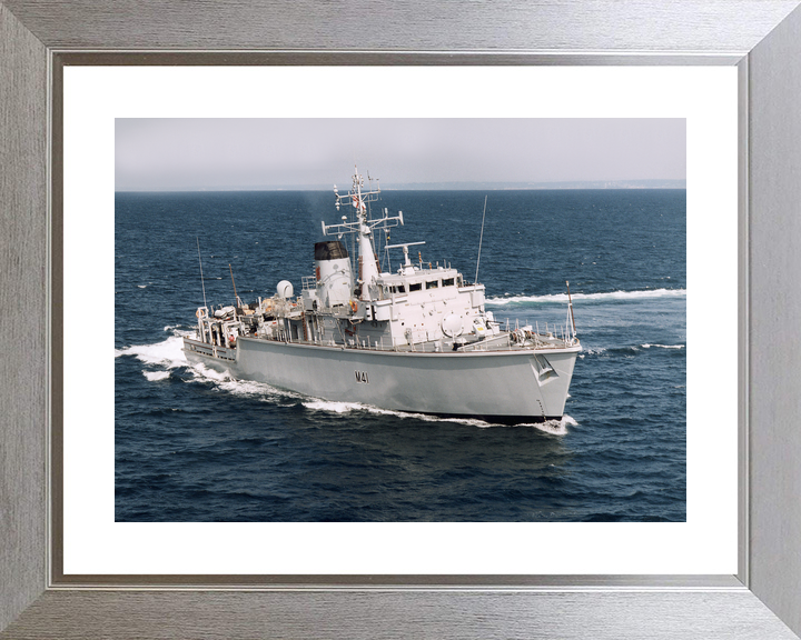 HMS Quorn M41 Hunt Class Minehunter March 1997 Photo Print - Posters, Prints, & Visual Artwork - by Hampshire Prints (image 6 of 9)