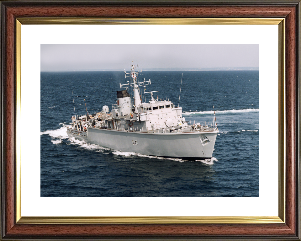 HMS Quorn M41 Hunt Class Minehunter March 1997 Photo Print - Posters, Prints, & Visual Artwork - by Hampshire Prints (image 8 of 9)