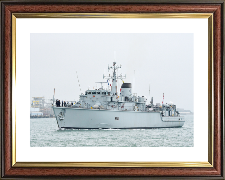 HMS Quorn M41 Hunt Class Minehunter July 2015 Photo Print - Posters, Prints, & Visual Artwork - by Hampshire Prints (image 8 of 9)
