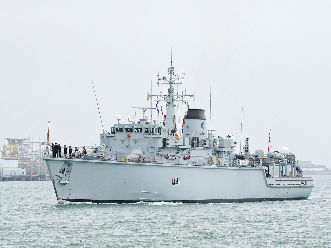 HMS Quorn M41 Hunt Class Minehunter July 2015 Photo Print - Posters, Prints, & Visual Artwork - by Hampshire Prints (image 1 of 9)