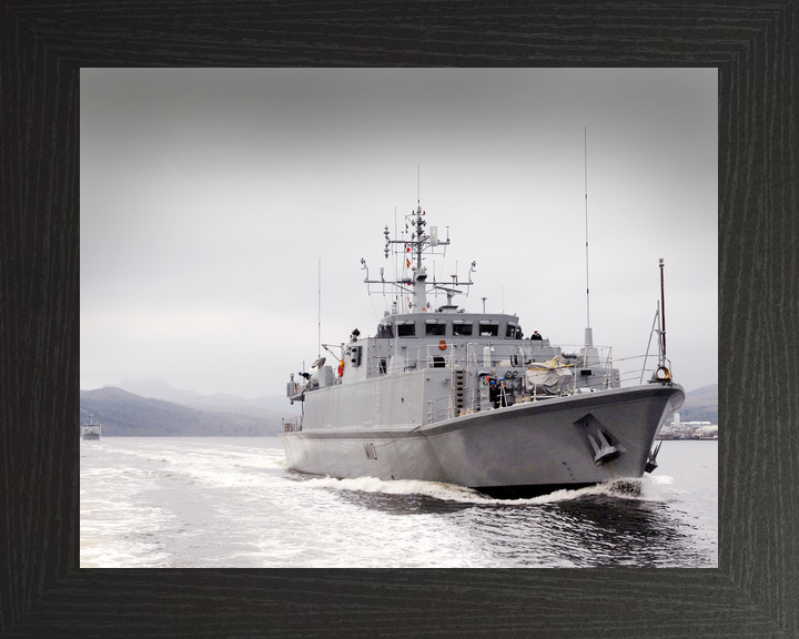 HMS Ramsey M110 Sandown Class Minehunter November 2006 Photo Print - Posters, Prints, & Visual Artwork - by Hampshire Prints (image 3 of 9)