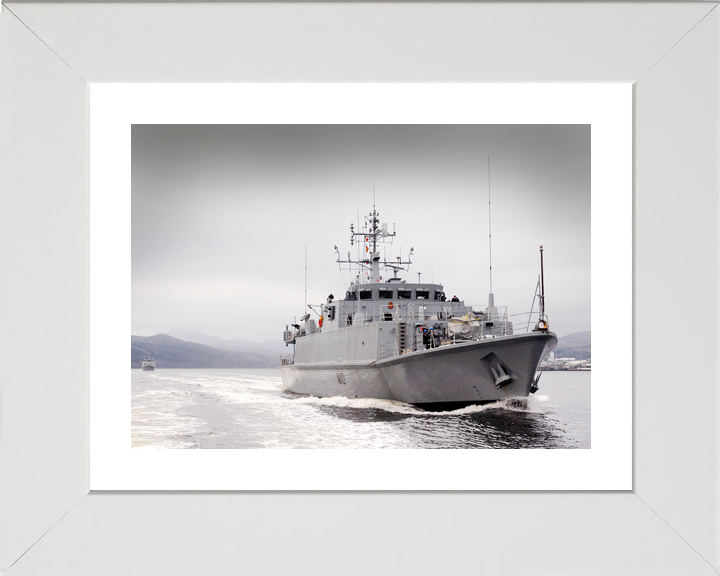 HMS Ramsey M110 Sandown Class Minehunter November 2006 Photo Print - Posters, Prints, & Visual Artwork - by Hampshire Prints (image 4 of 9)