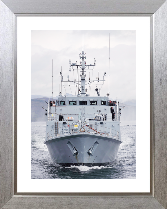 HMS Ramsey M110 Sandown Class Minehunter May 2011 Bow View Photo Print - Posters, Prints, & Visual Artwork - by Hampshire Prints (image 6 of 9)