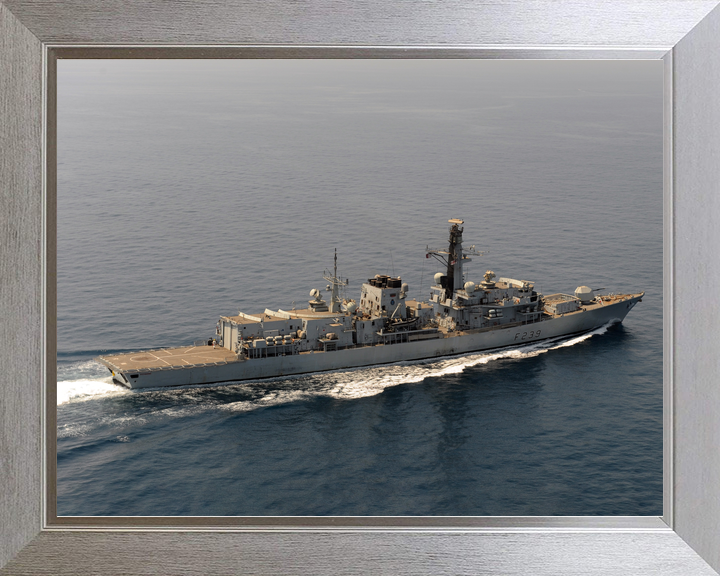 HMS Richmond F239 Type 23 Frigate September 2015 Starboard View Photo Print - Posters, Prints, & Visual Artwork - by Hampshire Prints (image 7 of 9)