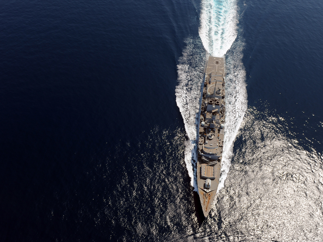 HMS Richmond F239 Type 23 Frigate September 2015 From Above Photo Print - Posters, Prints, & Visual Artwork - by Hampshire Prints (image 1 of 9)
