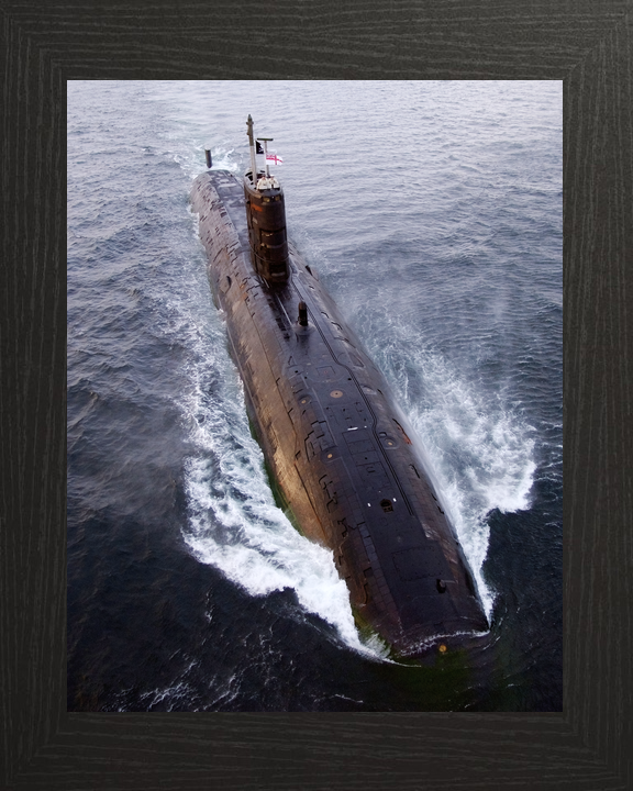 HMS Splendid S106 Swiftsure Class Submarine 2003