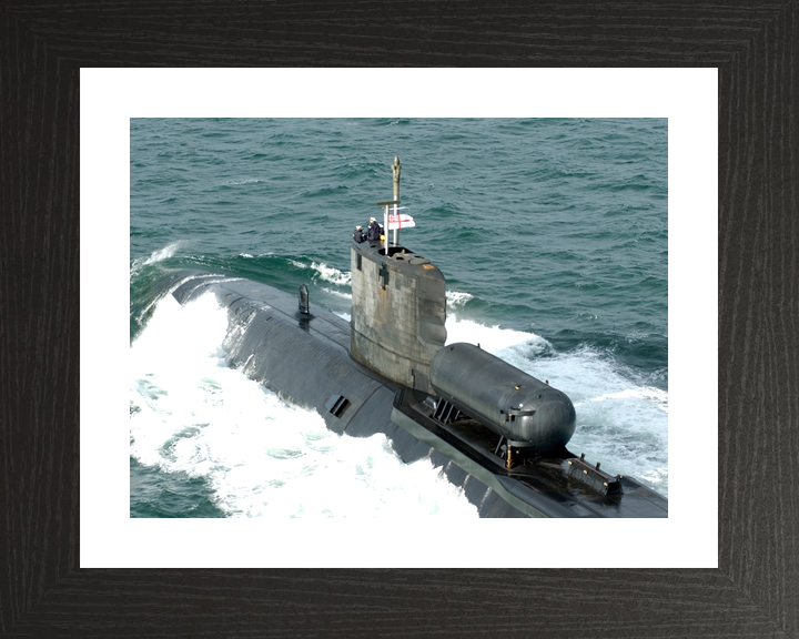 HMS Spartan S105 Swiftsure Class Submarine 2004