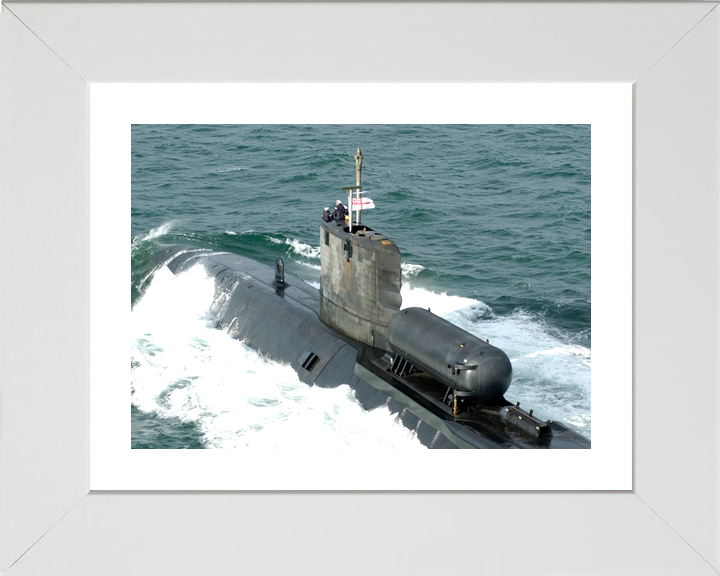 HMS Spartan S105 Swiftsure Class Submarine 2004