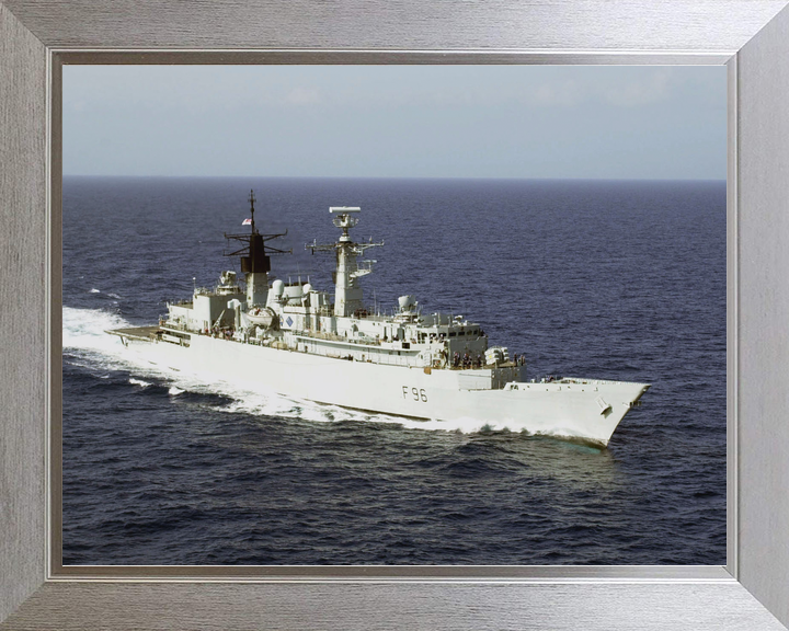 HMS Sheffield F96 Type 22 Frigate May 2001 Starboard View Photo Print - Posters, Prints, & Visual Artwork - by Hampshire Prints (image 7 of 9)