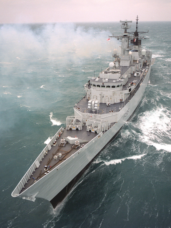 HMS Sheffield F96 Type 22 Frigate January 1998