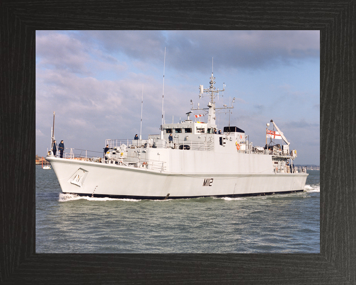 HMS Shoreham M112 Sandown Class Minehunter Port Side View Photo Print - Posters, Prints, & Visual Artwork - by Hampshire Prints (image 3 of 9)
