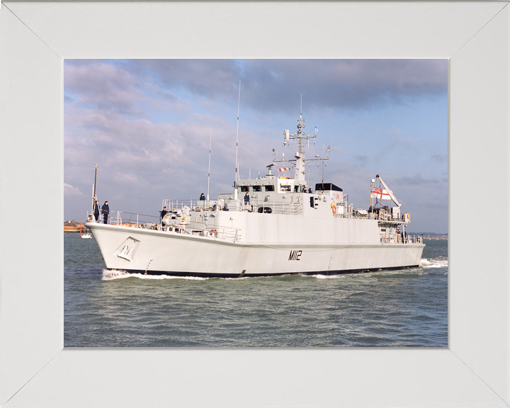 HMS Shoreham M112 Sandown Class Minehunter Port Side View Photo Print - Posters, Prints, & Visual Artwork - by Hampshire Prints (image 5 of 9)