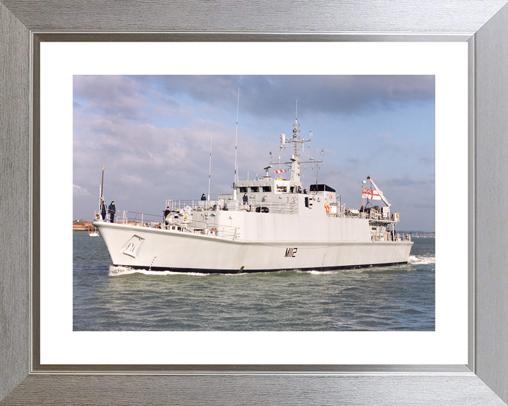 HMS Shoreham M112 Sandown Class Minehunter Port Side View Photo Print - Posters, Prints, & Visual Artwork - by Hampshire Prints (image 6 of 9)
