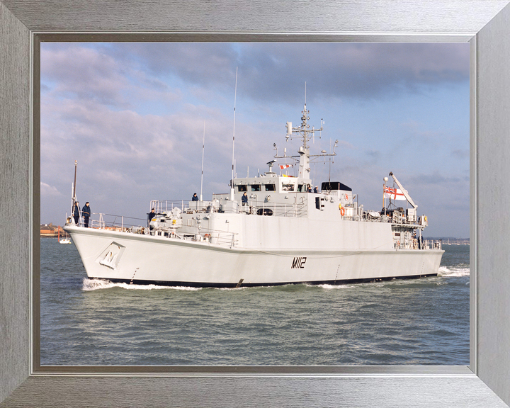 HMS Shoreham M112 Sandown Class Minehunter Port Side View Photo Print - Posters, Prints, & Visual Artwork - by Hampshire Prints (image 7 of 9)