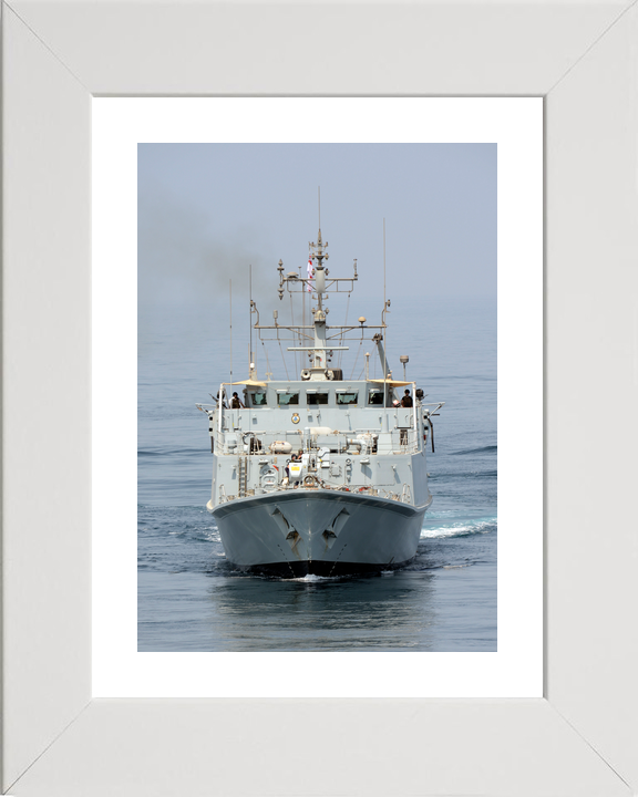 HMS Shoreham M112 Sandown Class Minehunter September 2012 Bow View at Sea Photo Print - Posters, Prints, & Visual Artwork - by Hampshire Prints (image 4 of 9)