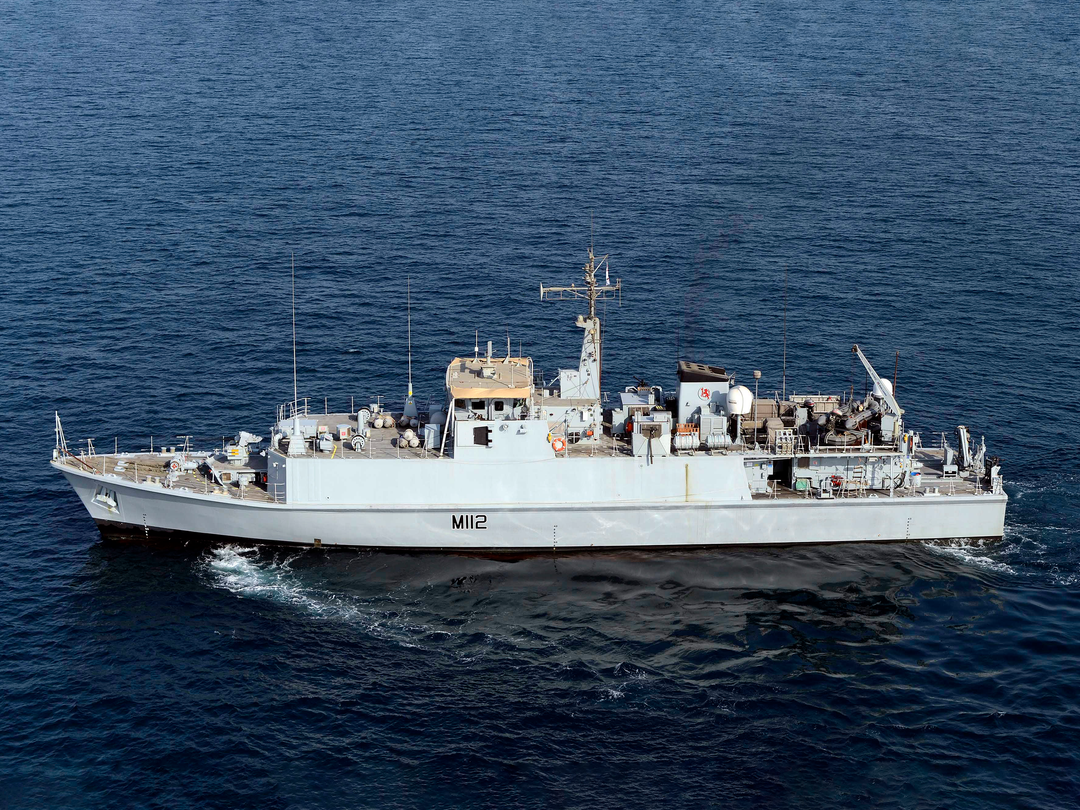 HMS Shoreham M112 Sandown Class Minehunter September 2012 High Port Beam View Photo Print - Posters, Prints, & Visual Artwork - by Hampshire Prints (image 1 of 9)