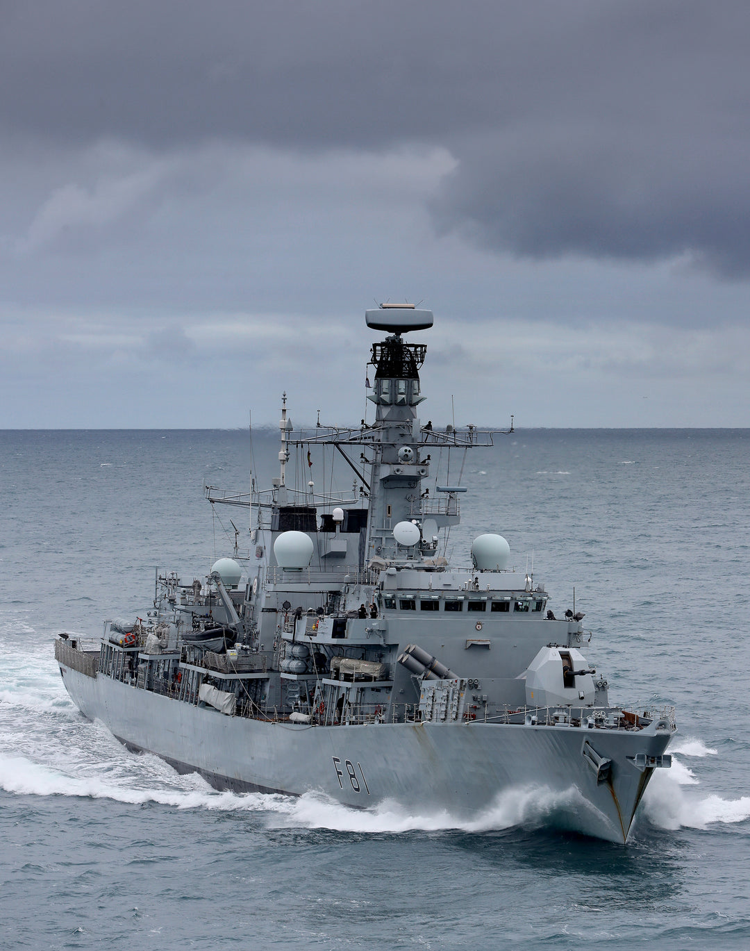HMS Sutherland F81 | Photo Print | Framed Print | Poster | Type 23 | Frigate | Royal Navy Hampshire Prints