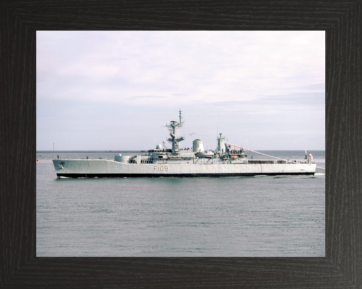 HMS Leander F109 Leander Class Frigate 1986 Photo Print - Posters, Prints, & Visual Artwork - by Hampshire Prints (image 3 of 9)