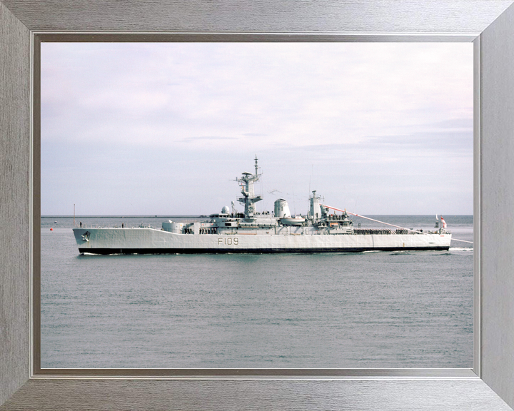 HMS Leander F109 Leander Class Frigate 1986 Photo Print - Posters, Prints, & Visual Artwork - by Hampshire Prints (image 7 of 9)