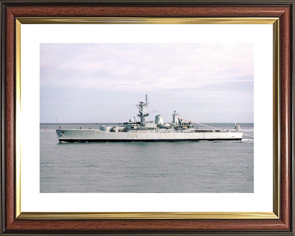 HMS Leander F109 Leander Class Frigate 1986 Photo Print - Posters, Prints, & Visual Artwork - by Hampshire Prints (image 8 of 9)