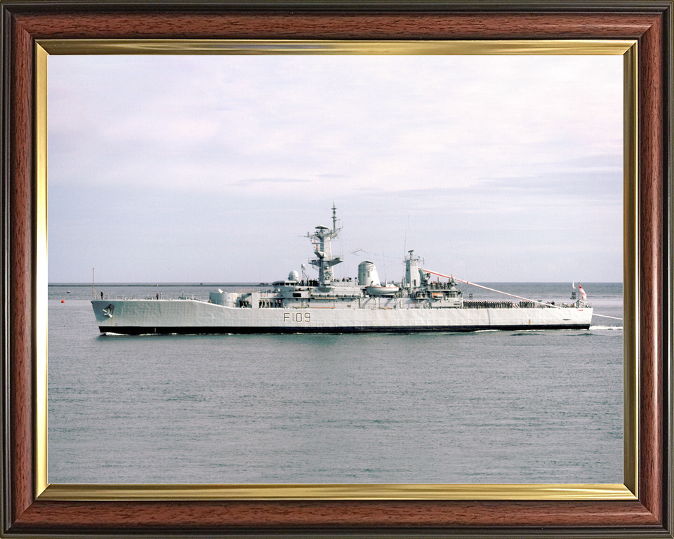 HMS Leander F109 Leander Class Frigate 1986 Photo Print - Posters, Prints, & Visual Artwork - by Hampshire Prints (image 9 of 9)