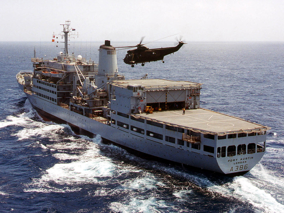 RFA Fort Austin A386 | Photo Print | Framed Print | Fort Rosalie Class | Royal Fleet Auxiliary Hampshire Prints