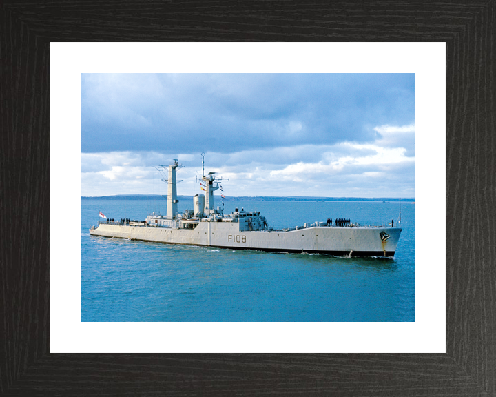 HMS Londonderry F108 Rothesay Class Frigate 1983 Photo Print - Posters, Prints, & Visual Artwork - by Hampshire Prints (image 2 of 9)