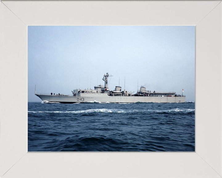HMS Matapan D43 Battle Class Destroyer Port Beam View Photo Print - Posters, Prints, & Visual Artwork - by Hampshire Prints (image 5 of 9)