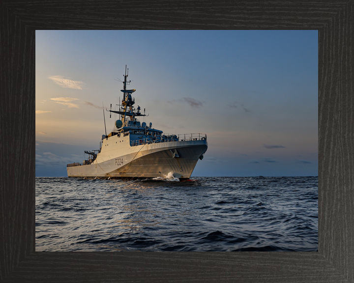 HMS Trent P224 River Class Patrol Vessel October 2021 Photo Print - Posters, Prints, & Visual Artwork - by Hampshire Prints (image 3 of 9)