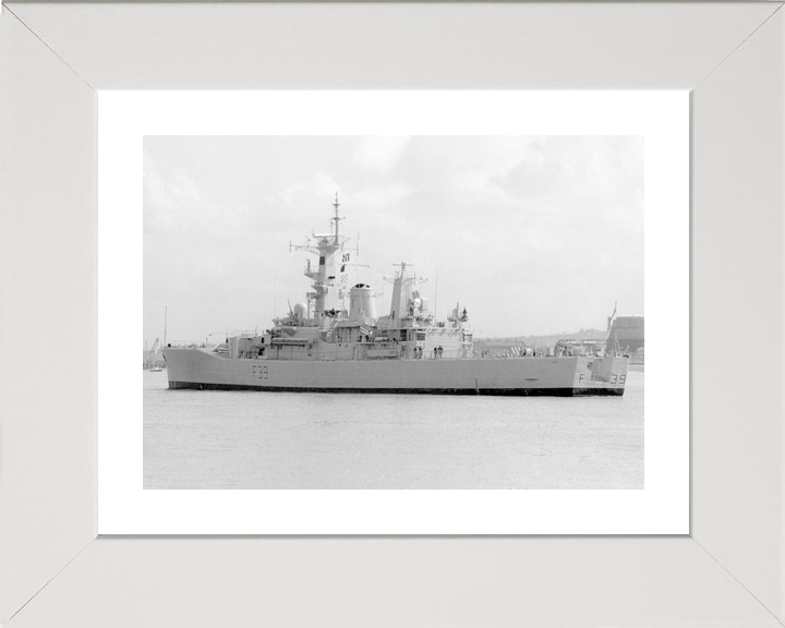 HMS Naiad F39 Leander Class Frigate April 1987 Photo Print - Posters, Prints, & Visual Artwork - by Hampshire Prints (image 4 of 9)