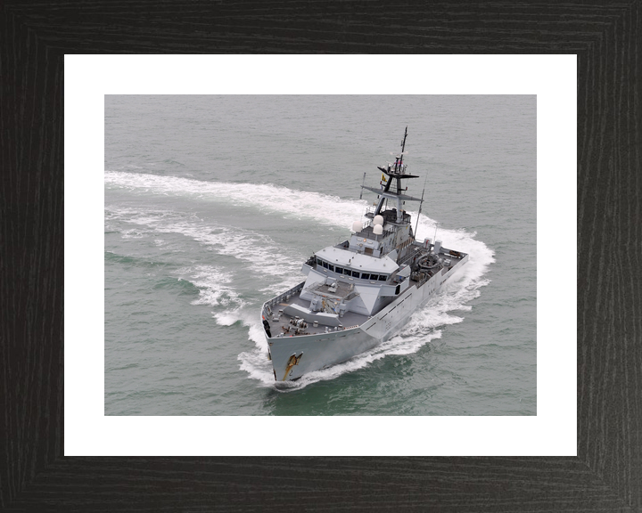 HMS Tyne P281 River Class Patrol Vessel February 2012 Starboard Turn Photo Print - Posters, Prints, & Visual Artwork - by Hampshire Prints (image 2 of 9)