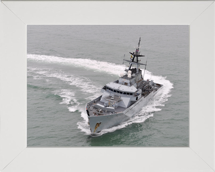 HMS Tyne P281 River Class Patrol Vessel February 2012 Starboard Turn Photo Print - Posters, Prints, & Visual Artwork - by Hampshire Prints (image 5 of 9)
