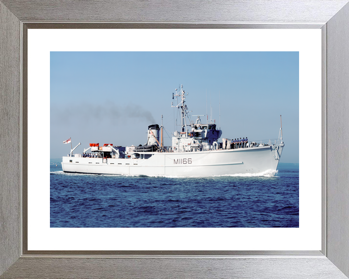 HMS Nurton M1166 Ton Class Minesweeper May 1990 Photo Print - Posters, Prints, & Visual Artwork - by Hampshire Prints (image 6 of 9)