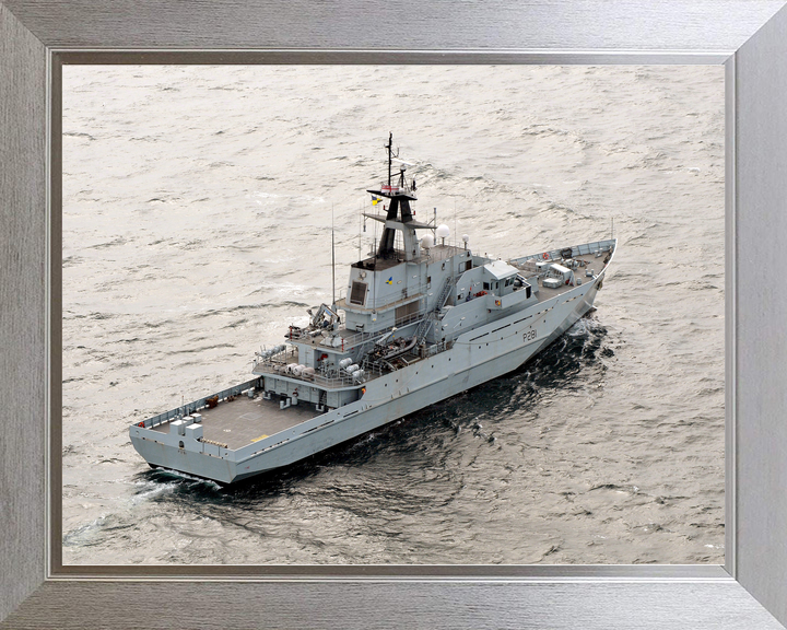 HMS Tyne P281 River Class Patrol Vessel September 2014 Photo Print - Posters, Prints, & Visual Artwork - by Hampshire Prints (image 7 of 9)