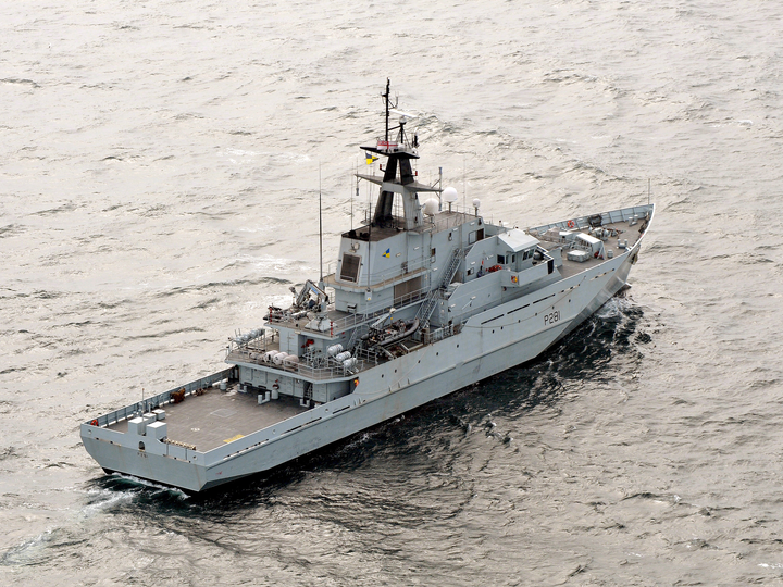 HMS Tyne P281 River Class Patrol Vessel September 2014 Photo Print - Posters, Prints, & Visual Artwork - by Hampshire Prints (image 1 of 9)