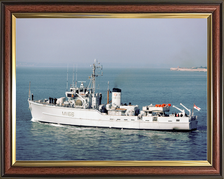 HMS Nurton M1166 Ton Class Minesweeper March 1987 Photo Print - Posters, Prints, & Visual Artwork - by Hampshire Prints (image 9 of 9)