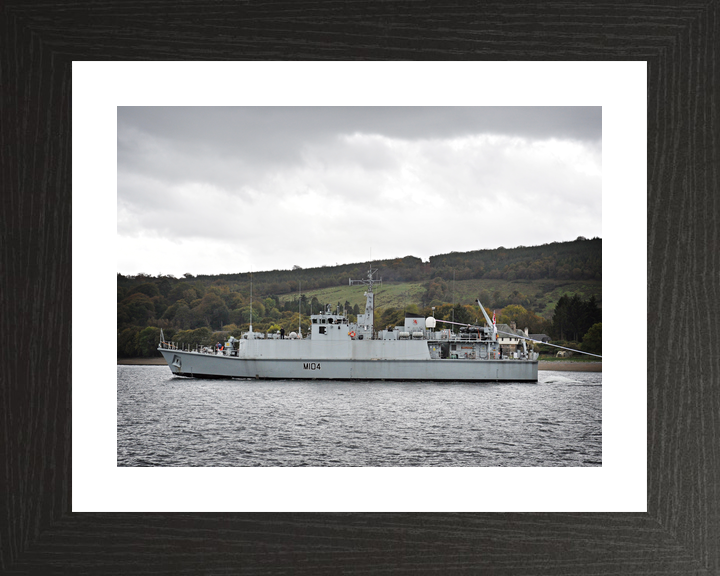 HMS Walney M104 Sandown Class Minehunter October 2010 Photo Print - Posters, Prints, & Visual Artwork - by Hampshire Prints (image 2 of 9)