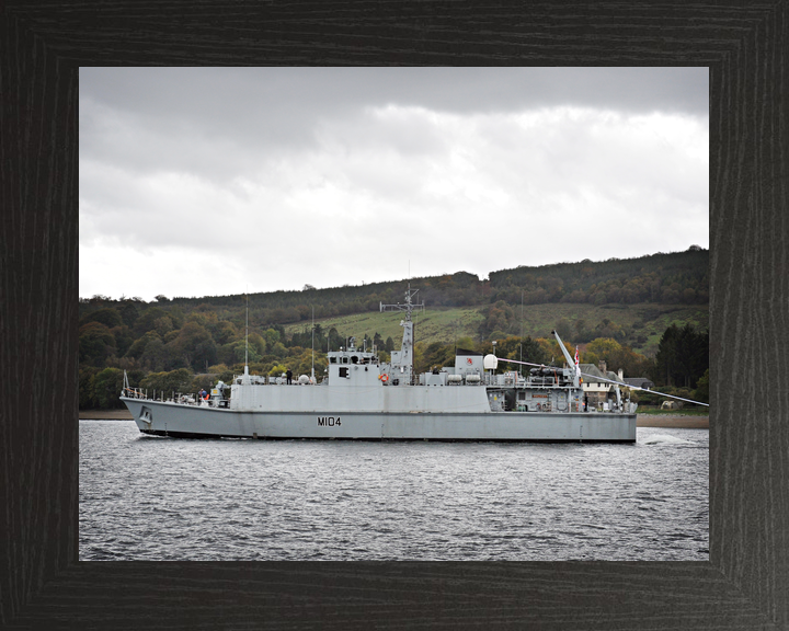 HMS Walney M104 Sandown Class Minehunter October 2010 Photo Print - Posters, Prints, & Visual Artwork - by Hampshire Prints (image 3 of 9)