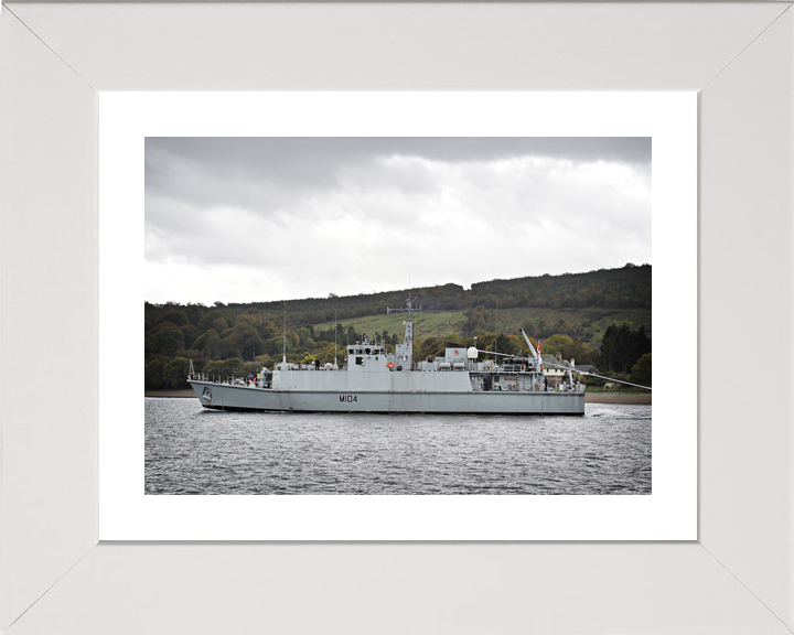 HMS Walney M104 Sandown Class Minehunter October 2010 Photo Print - Posters, Prints, & Visual Artwork - by Hampshire Prints (image 4 of 9)