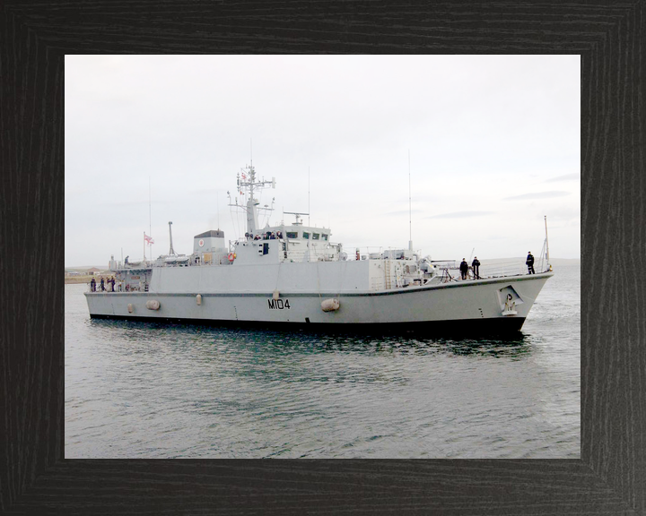 HMS Walney M104 Sandown Class Minehunter October 2003 Photo Print - Posters, Prints, & Visual Artwork - by Hampshire Prints (image 3 of 9)
