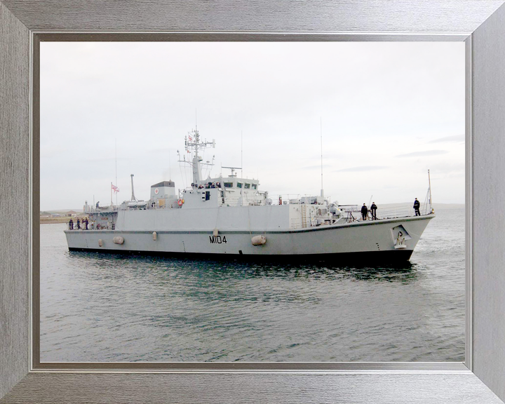 HMS Walney M104 Sandown Class Minehunter October 2003 Photo Print - Posters, Prints, & Visual Artwork - by Hampshire Prints (image 7 of 9)