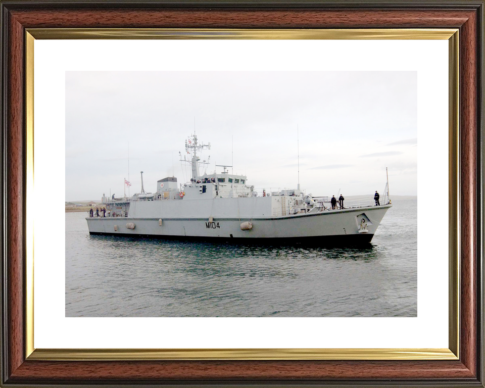 HMS Walney M104 Sandown Class Minehunter October 2003 Photo Print - Posters, Prints, & Visual Artwork - by Hampshire Prints (image 8 of 9)