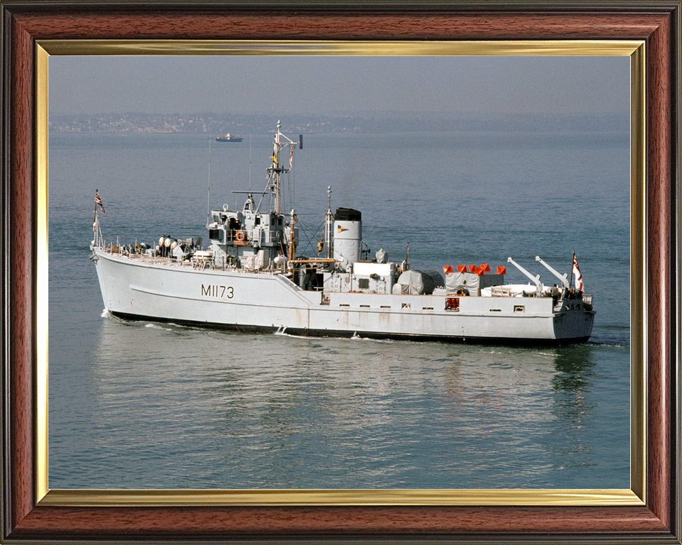 HMS Pollington M1173 Ton Class Minesweeper June 1986 Photo Print - Posters, Prints, & Visual Artwork - by Hampshire Prints (image 9 of 9)